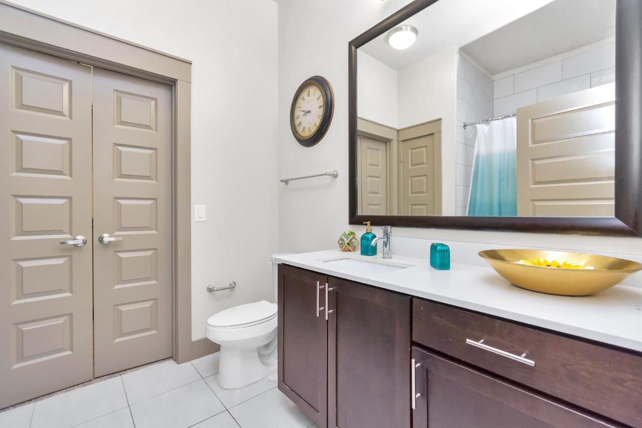 U1 Penthouse Downtown Houston Rental Car Available Apt 1Br 1Bth Gym Sleep Good Екстер'єр фото